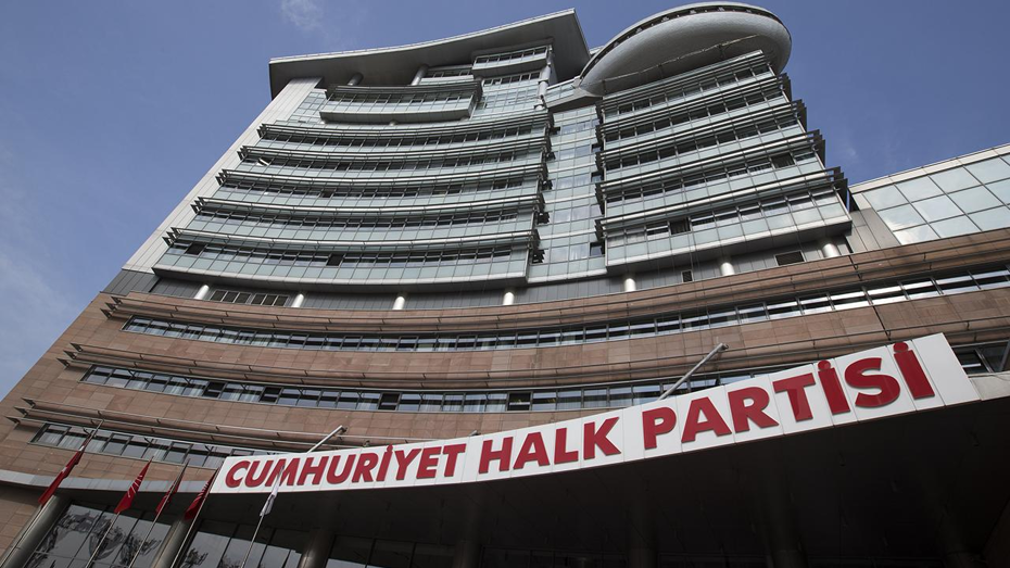 CHP'de Özel'in Ekibinden Üst Düzey Adım: Çağrı Heyeti ve Olağanüstü Kurultay Talebinde Yeni Gelişme