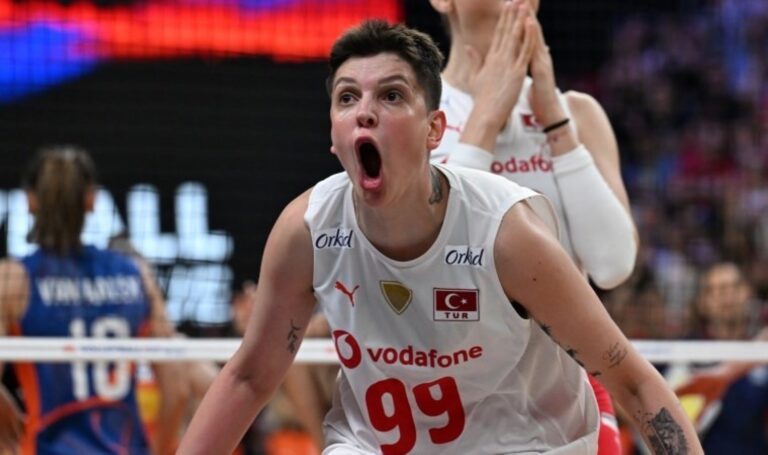 Ebrar Karakurt’tan THY’ye ‘ekonomi’ tepkisi: ‘Başka takımlar için özel uçak…’ – Son Dakika Spor Haberleri