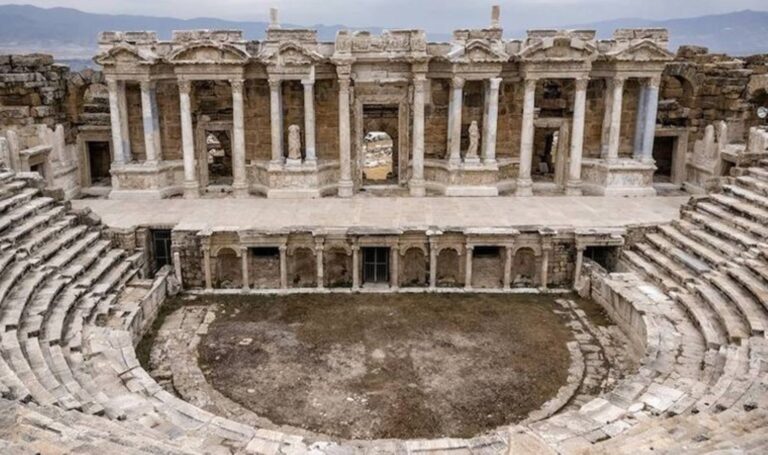 Denizli, antik kentlerin buluşma noktası su ve inanç şehri olarak da bilinen Hierapolis gibi pek çok tarihi mekanıyla dikkat çekiyor – Son Dakika Kültür-Sanat Haberleri