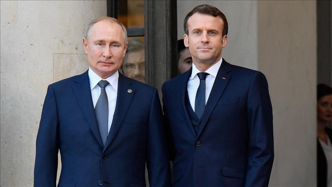 Macron: 
