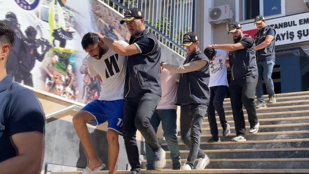     Amcam gerektiğini söylediler ve ben işadamlarına saygı istedi! Film olarak operasyon tarafından yakalandı 3