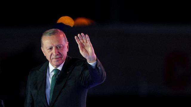 Cumhurbaşkanı Erdoğan’dan, Avrupa Şampiyonu olan A Milli Kadın Voleybol Takımı’na tebrik